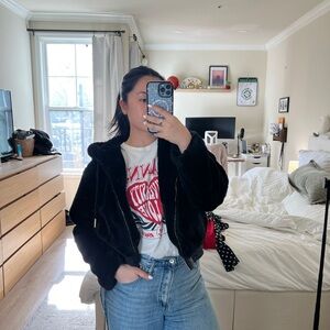 Zara Women's Black Faux Fur Jacket in Small